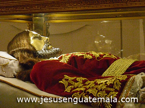 CRISTO DEL AMOR copy