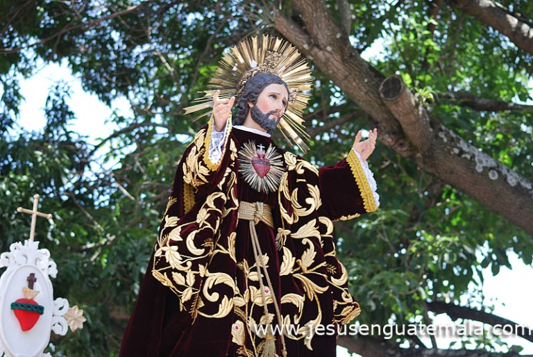 SAGRADO CORAZON 34