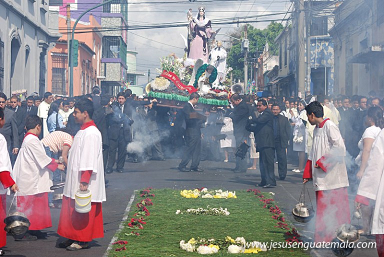Procesion Virgen de Asuncion 034 copy