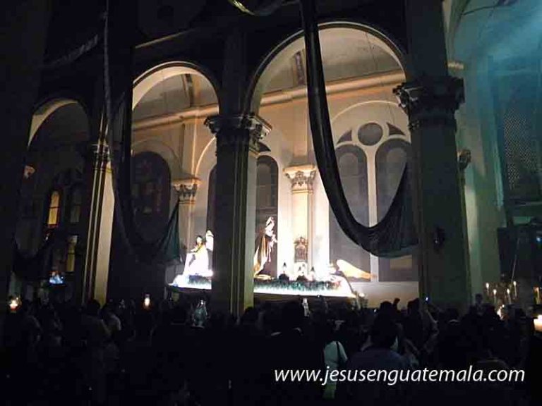 Velacion Virgen del Calvario 2009 (21) copy