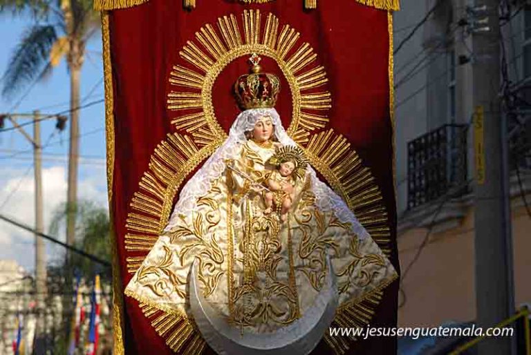 Procesion Virgen del Rosario 031 copy