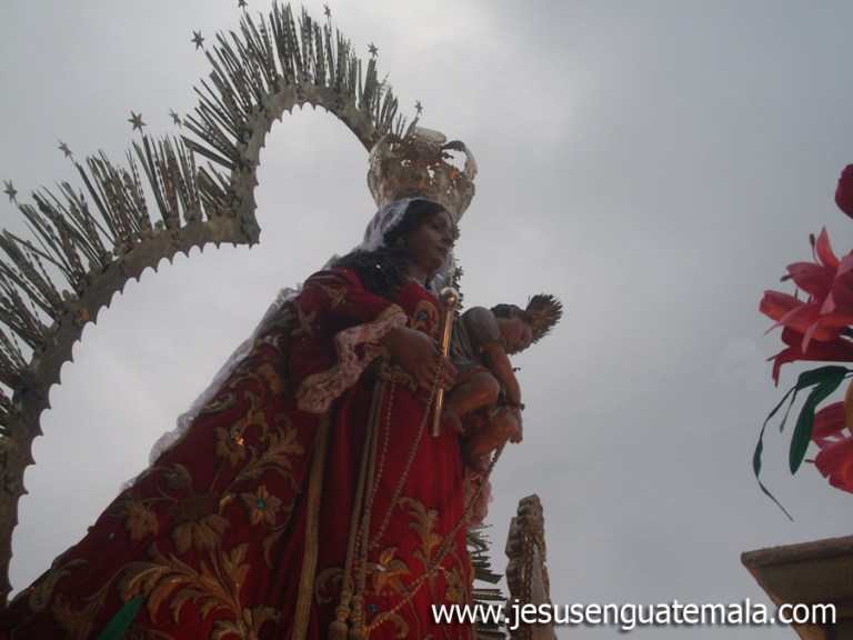 virgen del rosario la aurora 011