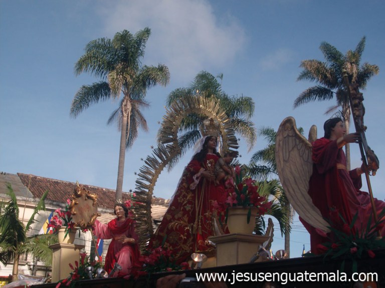 virgen del rosario la aurora 035