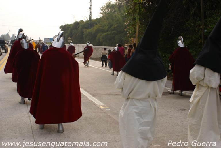 crucis1