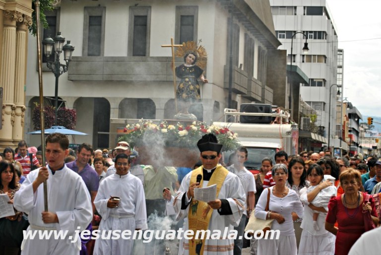 dulce nombre mynor esquivel 18