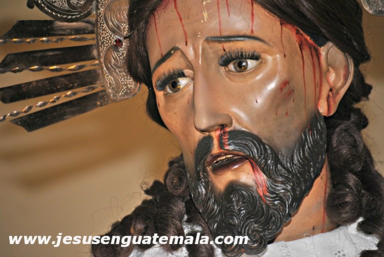 naza desampa mynor esquivel 26