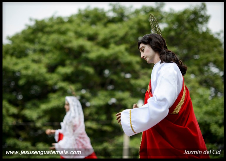 procesic3b3n de vc3ada crucis 4