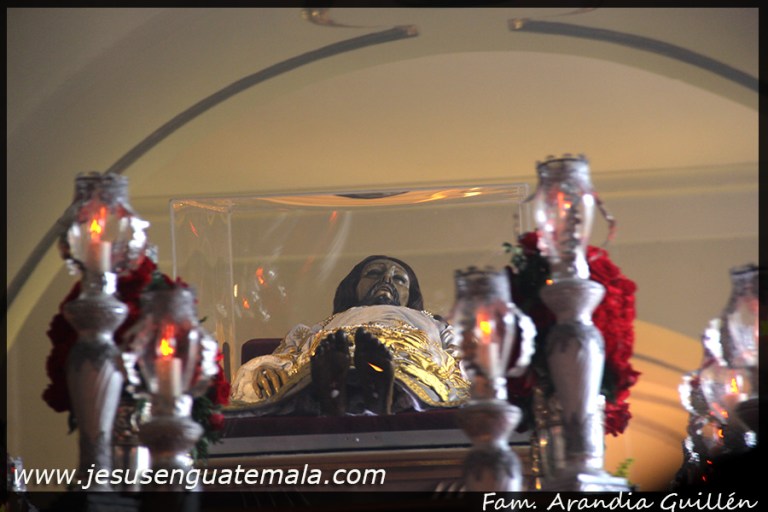 sepultadostdomigo 001