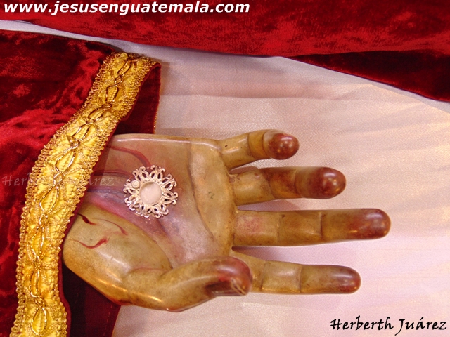 velacic3b3n sepultado de la paz mazate 13