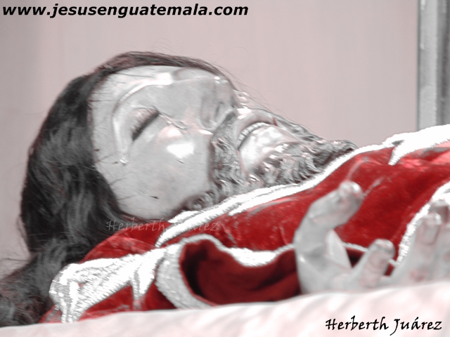 velacic3b3n sepultado de la paz mazate 5