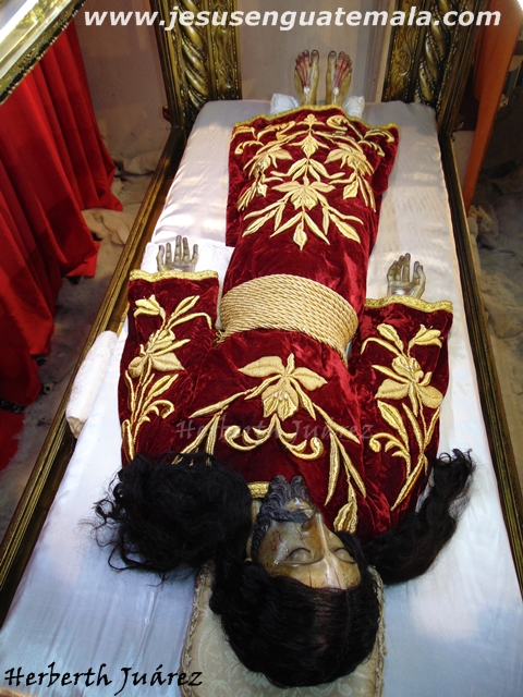 velacic3b3n sepultado de la paz mazate 6