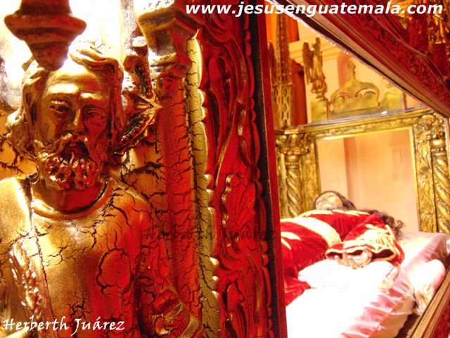 velacic3b3n sepultado de la paz mazate 9