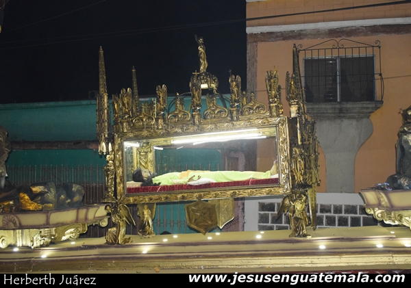 santo entierro mazate 16